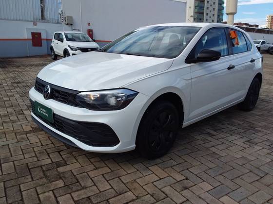 VOLKSWAGEN POLO 1.0 MPI TRACK MANUAL VOLKSWAGEN POLO 1.0 MPI TRACK MANUAL